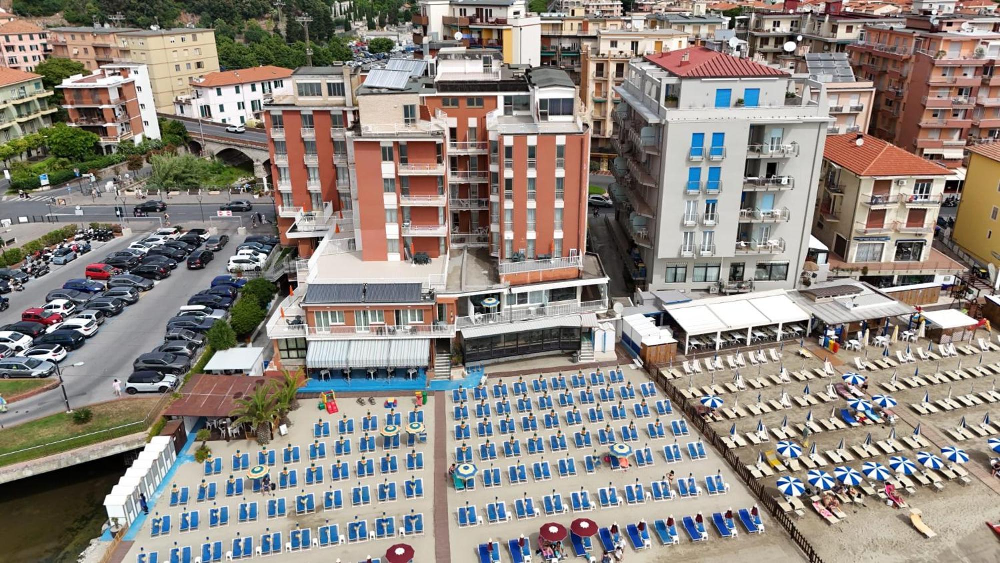 Hotel & Residence Stella Maris Pietra Ligure Eksteriør bilde