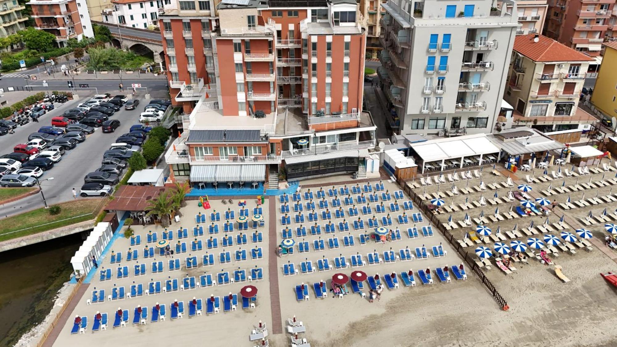 Hotel & Residence Stella Maris Pietra Ligure Eksteriør bilde
